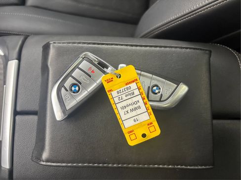 Used 2019 BMW X7 xDrive40i w/ Premium Package image 42