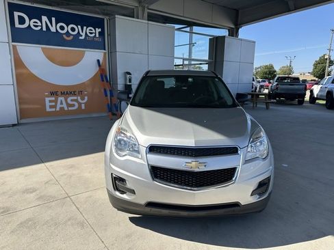 Used 2014 Chevrolet Equinox LS image 2