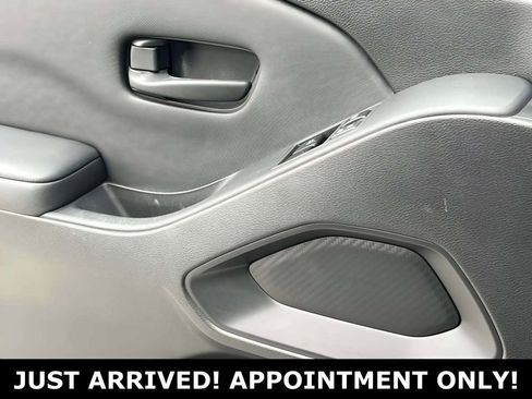 Used 2022 Nissan Frontier S w/ Technology Package image 19