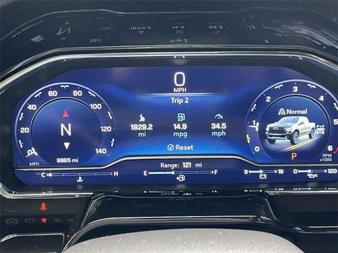 Used 2023 Chevrolet Silverado 1500 ZR2 w/ Technology Package image 20