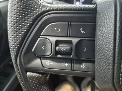 Used 2024 Toyota Tacoma SR AWD/4WD image 27