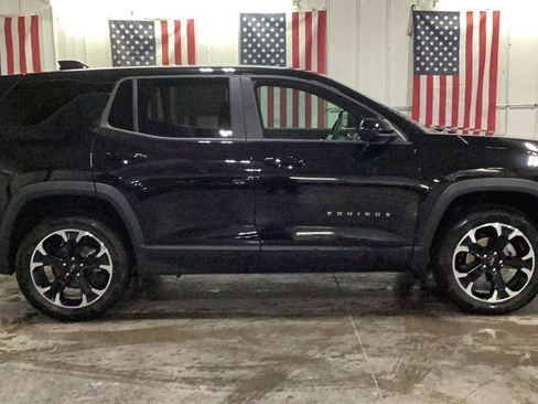 New 2026 Chevrolet Equinox LT w/ Convenience Package II image 2