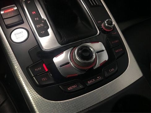 Used 2016 Audi A4 2.0T Premium image 27