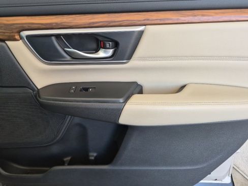 Certified 2018 Honda CR-V EX-L image 32