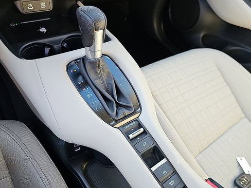 New 2026 Honda HR-V LX image 7