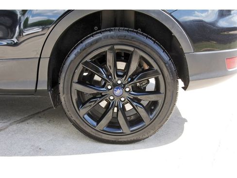 Used 2018 Ford Escape SE w/ SE Sport Appearance Package image 33