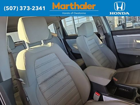 Used 2018 Honda CR-V LX image 20