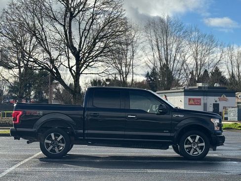 Used 2016 Ford F150 Lariat w/ Equipment Group 502A Luxury image 9