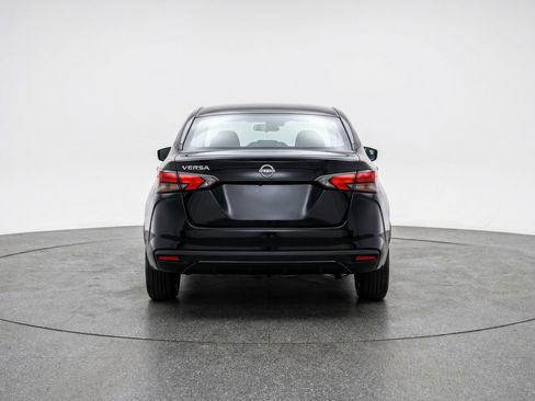 Used 2025 Nissan Versa SV FWD image 7
