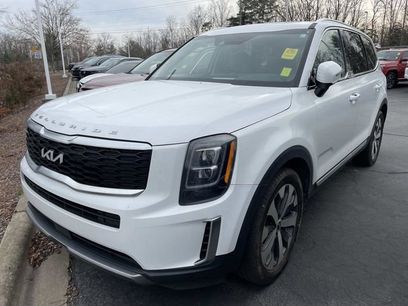 Used 2022 Kia Telluride EX w/ EX Premium Package