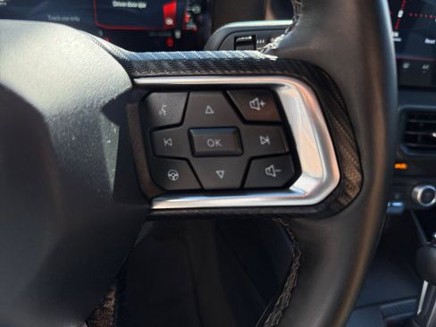 Used 2024 Ford Mustang Coupe image 18