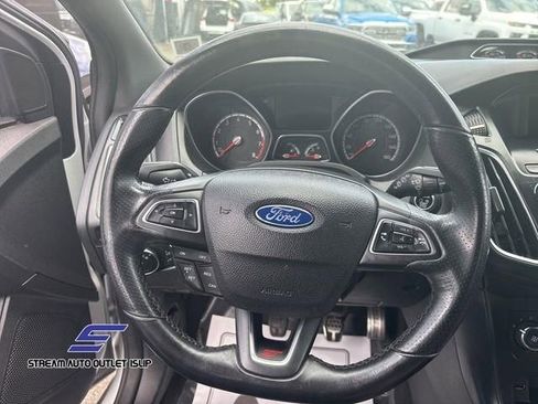 Used 2015 Ford Focus ST FWD image 28