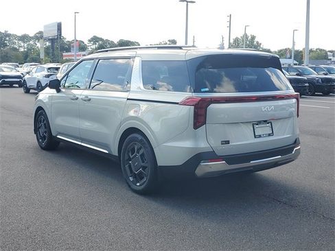 New 2026 Kia Carnival SX image 6