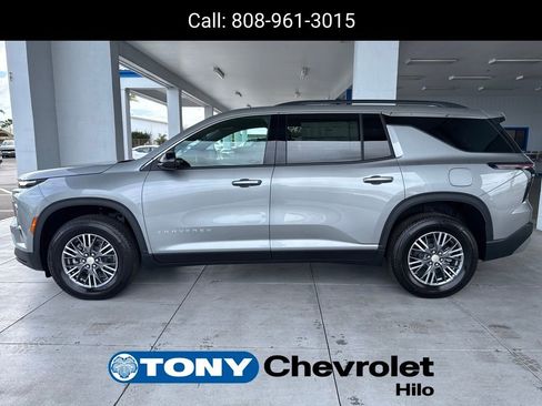 New 2026 Chevrolet Traverse LT w/ LPO, Floor Liner Package image 2