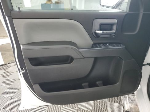 Used 2019 Chevrolet Silverado 1500 Custom image 25