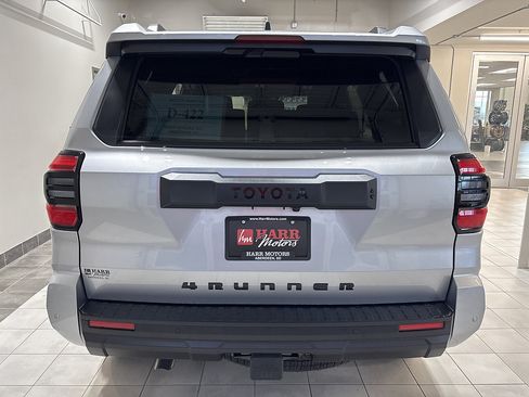 New 2026 Toyota 4Runner TRD Off-Road Premium AWD/4WD image 3