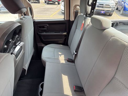 Used 2014 RAM 1500 Express image 25