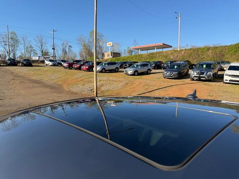 Used 2008 Mercedes-Benz E 350 Luxury image 11