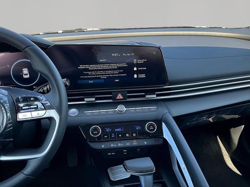New 2026 Hyundai Elantra Limited FWD image 11
