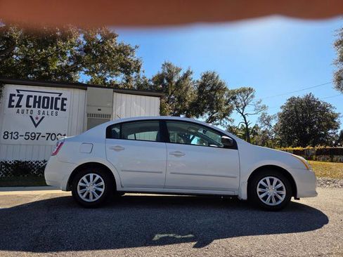 Used 2011 Nissan Sentra 2.0 image 5