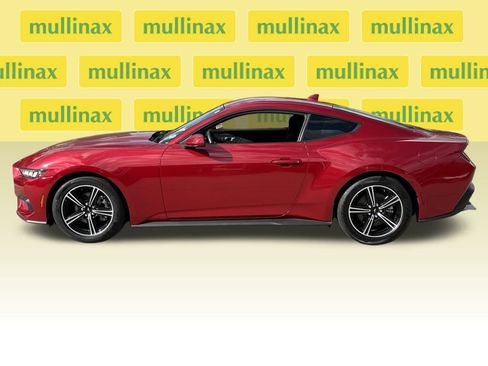 Used 2024 Ford Mustang Coupe image 11