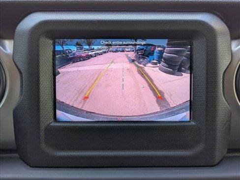 Used 2021 Jeep Wrangler Sport AWD/4WD image 13
