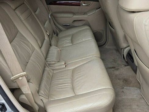 Used 2009 Lexus GX 470 image 16