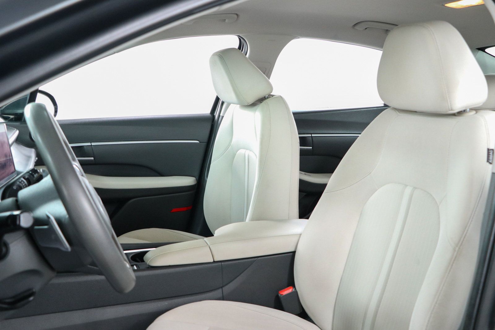 Used 2024 Hyundai Sonata SEL FWD image 23