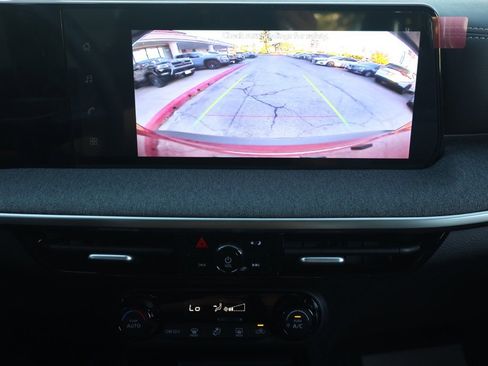 New 2026 Nissan Kicks SV image 30