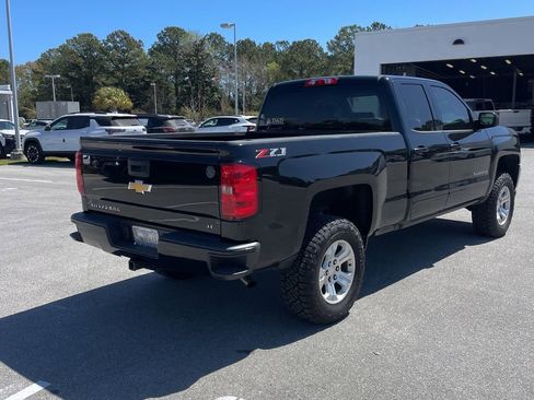 Used 2018 Chevrolet Silverado 1500 LT w/ All Star Edition image 2