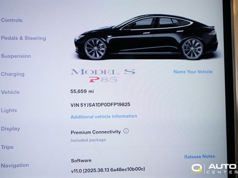 Used 2013 Tesla Model S Performance RWD image 20