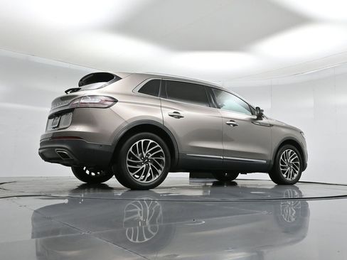 Used 2020 Lincoln Nautilus Reserve image 50