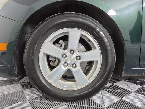 Used 2014 Chevrolet Cruze LT FWD image 12