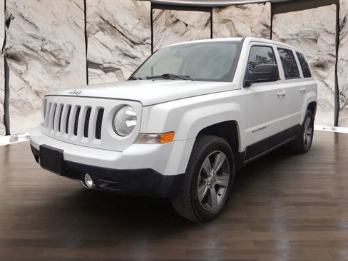 Used 2016 Jeep Patriot High Altitude image 1