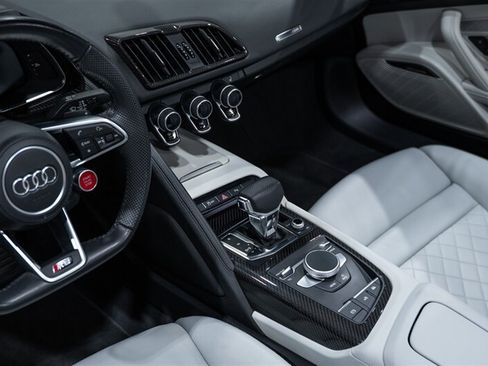 Used 2021 Audi R8 V10 RWD image 49