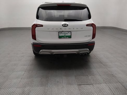 Used 2020 Kia Telluride EX w/ Towing Package FWD image 6