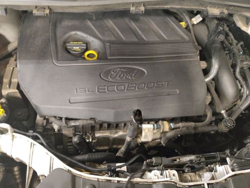 Used 2017 Ford Escape SE w/ Equipment Group 201A AWD/4WD image 30