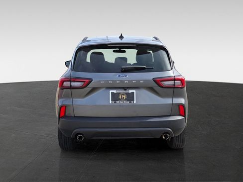 Used 2025 Ford Escape ST-Line FWD image 6