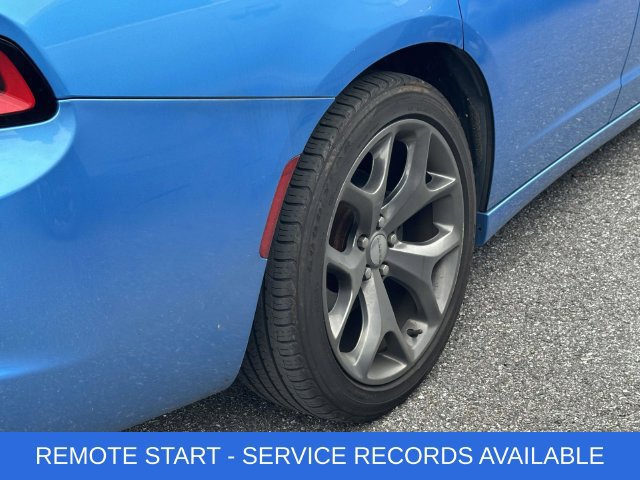 Used 2015 Dodge Charger R/T w/ Premium Group RWD image 7