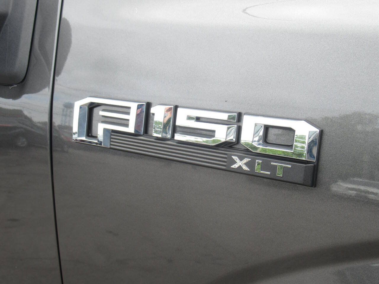 Used 2019 Ford F150 XLT AWD/4WD image 5