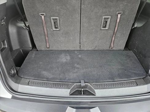 Used 2018 GMC Acadia SLT image 6