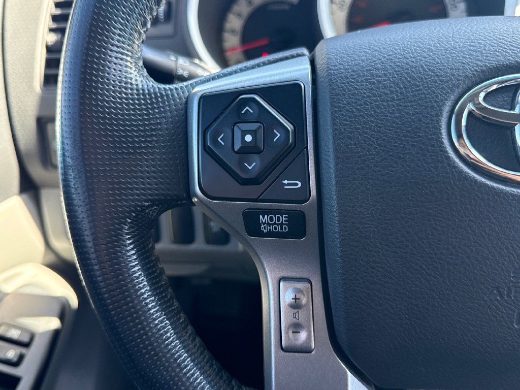 Used 2014 Toyota Tacoma 4x4 Double Cab w/ SR5 Package image 23