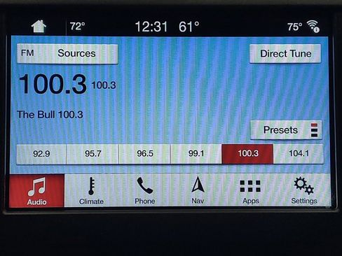 Used 2018 Ford Fusion SE w/ Equipment Group 201A image 25