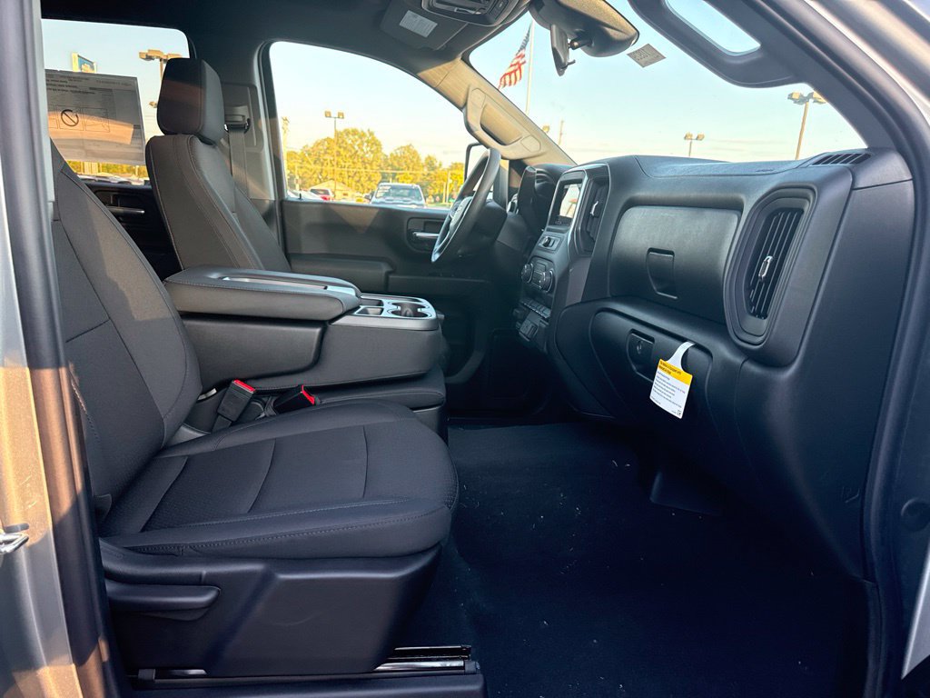 New 2026 Chevrolet Silverado 2500 Custom AWD/4WD image 13