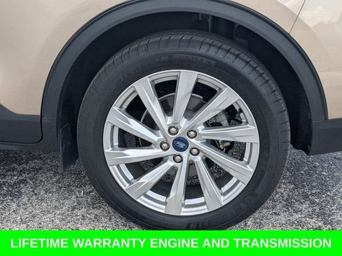 Certified 2021 Ford Escape Titanium w/ Titanium Elite Package FWD image 12