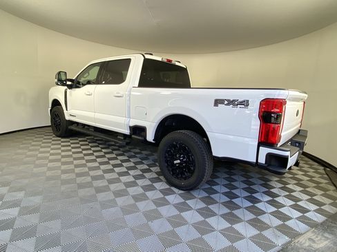 New 2025 Ford F350 XLT w/ Black Appearance Package image 3