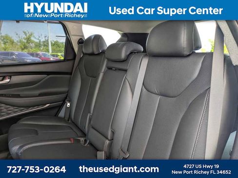 Used 2020 Hyundai Santa Fe Limited image 16