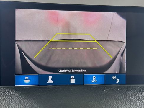 Used 2023 Acura MDX SH-AWD image 22