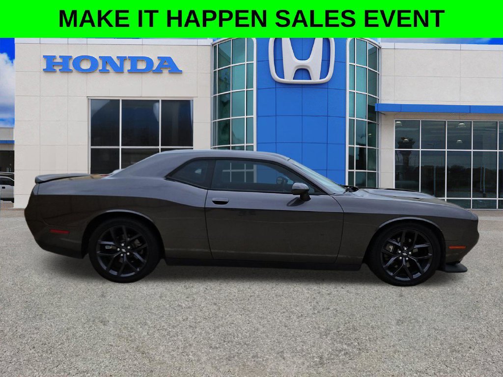 Used 2021 Dodge Challenger GT w/ Blacktop Package RWD image 11