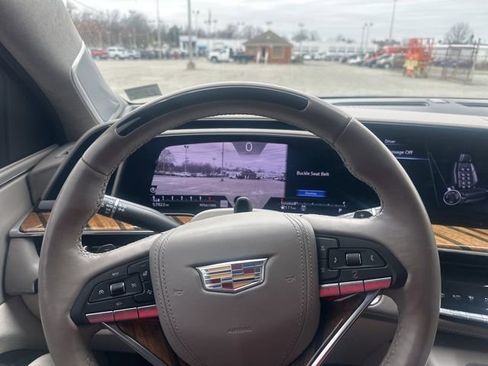 Certified 2023 Cadillac Escalade Sport Platinum image 15